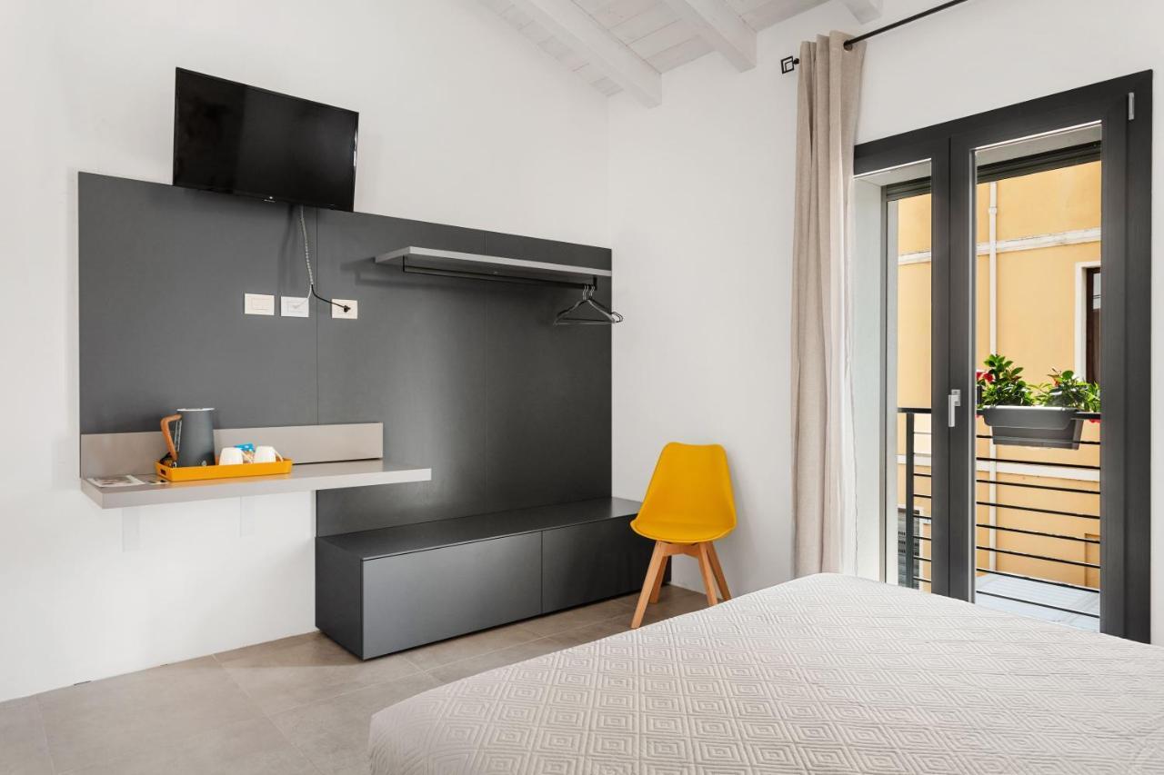 Double D House Bed & Breakfast Olbia Exterior foto