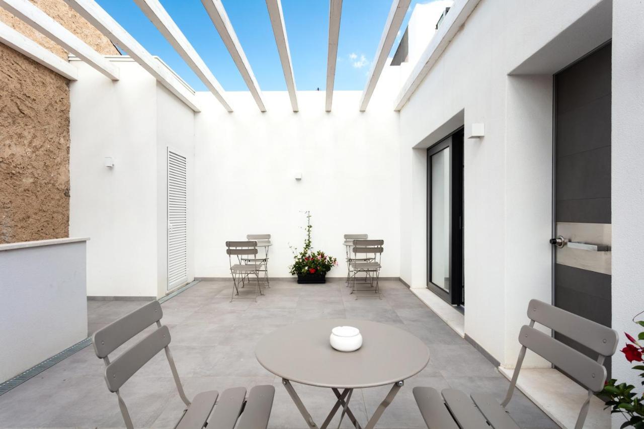 Double D House Bed & Breakfast Olbia Exterior foto