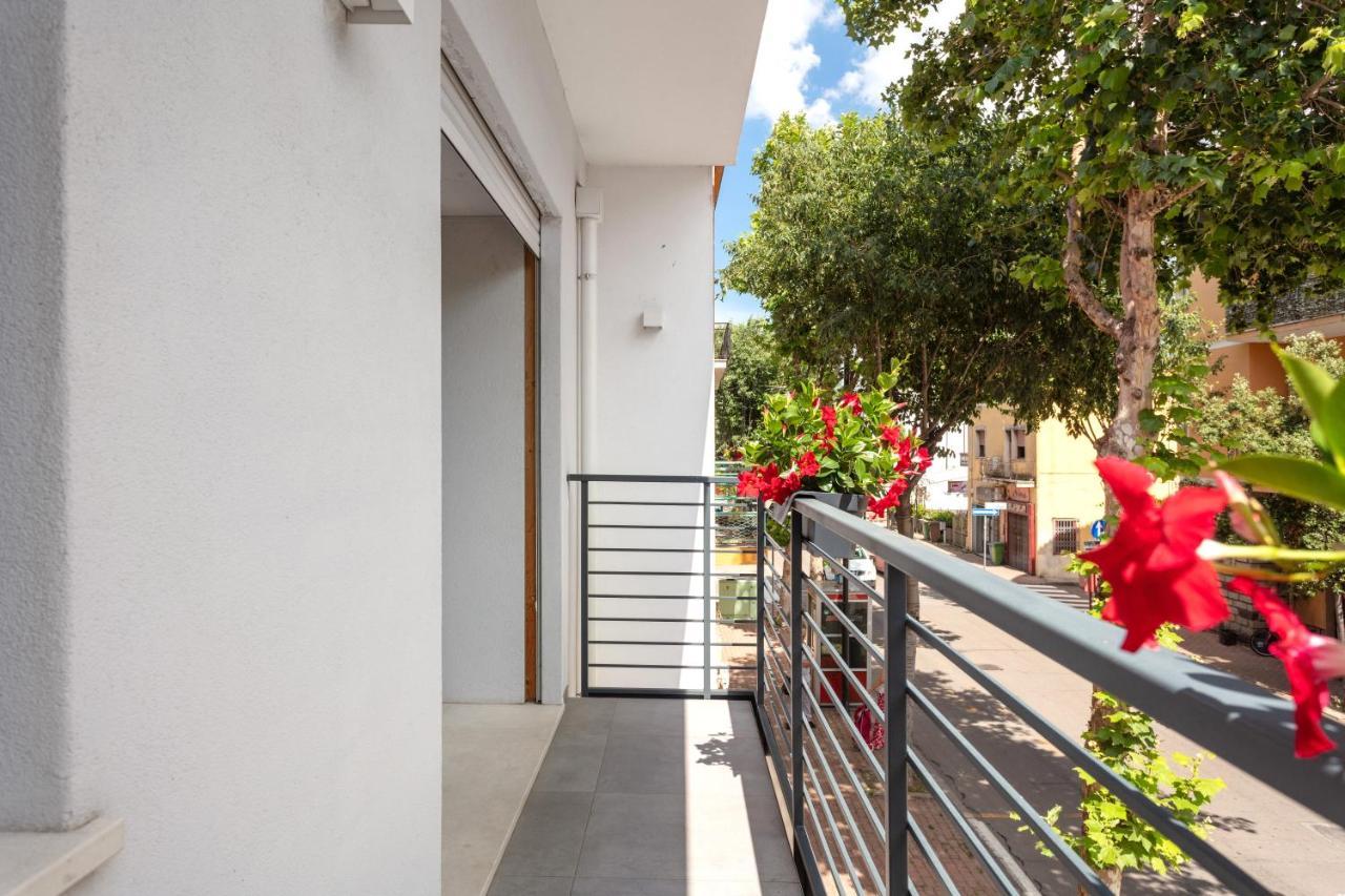 Double D House Bed & Breakfast Olbia Exterior foto
